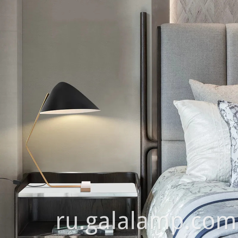 Стильная нордическая светодиодная настольная лампа для современного декора спальни